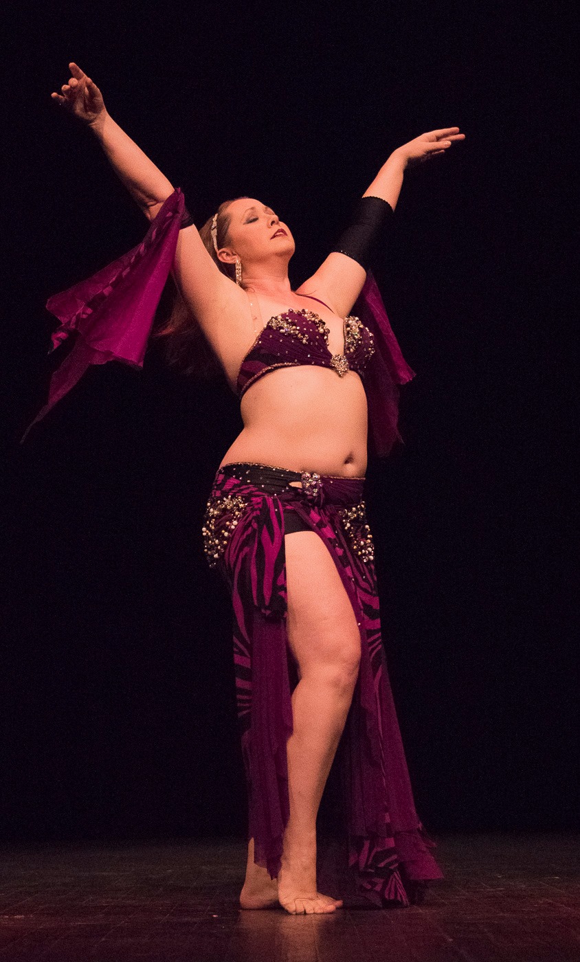 Meg Morley, belly dancing